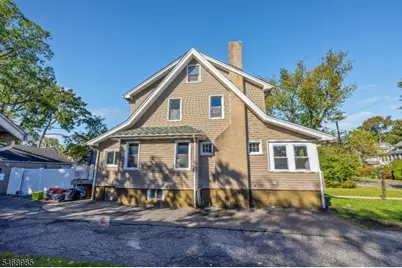 54 Bogert St, Teaneck Township, NJ 07666 - Photo 27