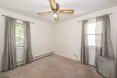 54 7th Ave, Passaic, NJ 07055 - Photo 17