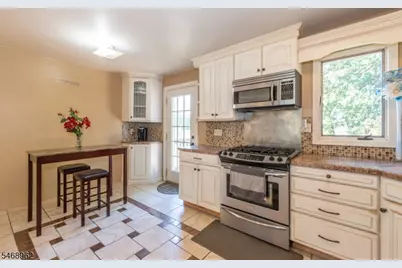 54 7th Ave, Passaic, NJ 07055 - Photo 11