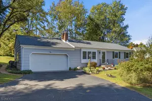 77 Hogback Rd, Franklin Township, NJ 08867 - Photo 5