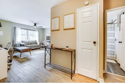 50 Elm St #B8, Morristown, NJ 07960 - Photo 15