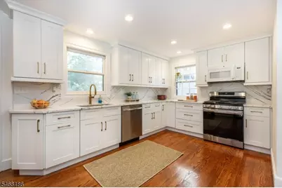 15 Garden St, Montclair, NJ 07042 - Photo 17
