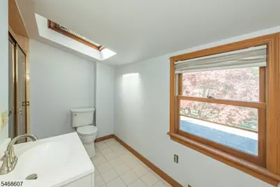 11 Cresthill Rd, Verona, NJ 07044 - Photo 21