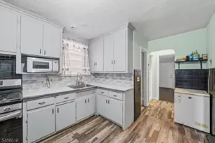 67 Philip Pl, Irvington, NJ 07111 - Photo 3