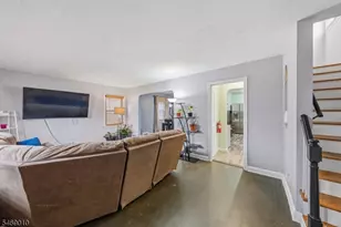 67 Philip Pl, Irvington, NJ 07111 - Photo 5