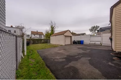67 Philip Pl, Irvington, NJ 07111 - Photo 27