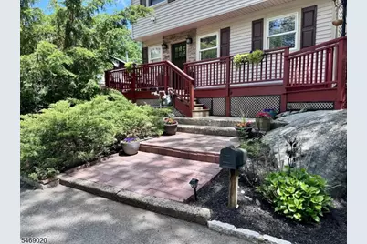 13 Oak St, Wanaque, NJ 07420 - Photo 3
