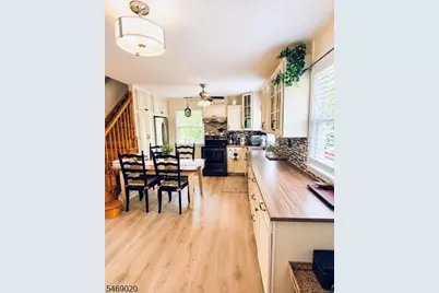 13 Oak St, Wanaque, NJ 07420 - Photo 9