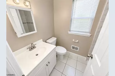 80 Cutler St, Newark, NJ 07104 - Photo 7