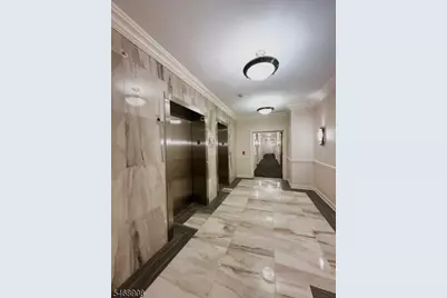 102 E Elizabeth Ave #412, Linden, NJ 07036 - Photo 27