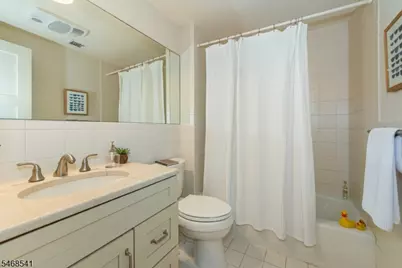 136 Montclair Ave, Montclair, NJ 07042 - Photo 41