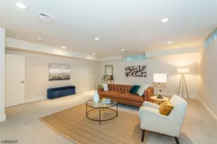 136 Montclair Ave, Montclair, NJ 07042 - Photo 29