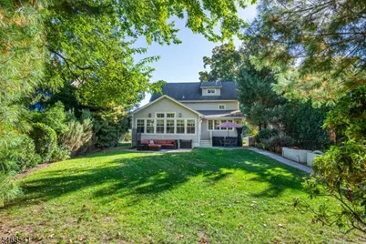 136 Montclair Ave, Montclair, NJ 07042 - Photo 49