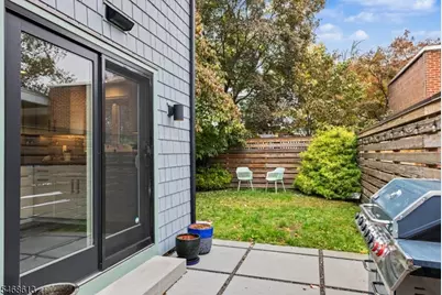 10 Clinton St, Lambertville, NJ 08530 - Photo 31
