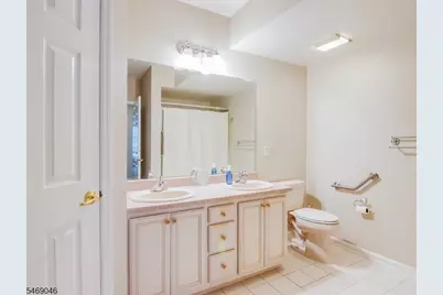 3223 Franklin Ln, Rockaway Township, NJ 07866 - Photo 15
