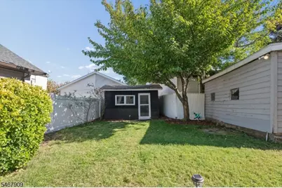 127 Anderson Ave, Wallington, NJ 07057 - Photo 37