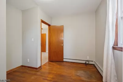 127 Anderson Ave, Wallington, NJ 07057 - Photo 15