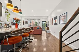 106A Astor Pl, Jersey City, NJ 07304 - Photo 3