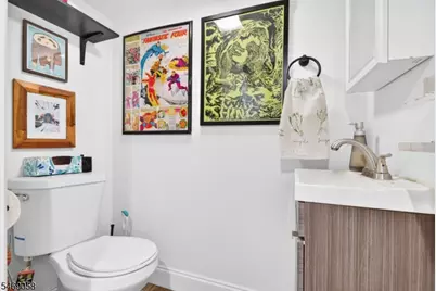 106A Astor Pl, Jersey City, NJ 07304 - Photo 23