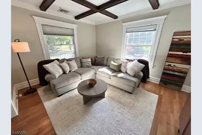 27 Cedars Rd, Caldwell, NJ 07006 - Photo 9