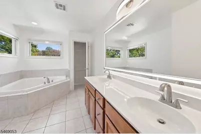 36 Fiume St, Woodbridge Township, NJ 08830 - Photo 29