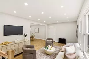 62 Unity Ave, Newark, NJ 07106 - Photo 7