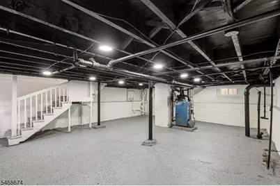 62 Unity Ave, Newark, NJ 07106 - Photo 23