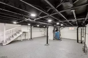 62 Unity Ave, Newark, NJ 07106 - Photo 23