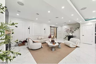 88 Burlington Ave, Paterson, NJ 07502 - Photo 7