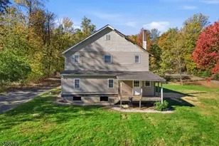29 Hillcrest Rd, Warren Township, NJ 07059 - Photo 1