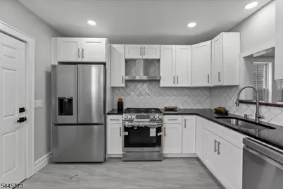 579 Newark Ave, Kenilworth, NJ 07033 - Photo 15