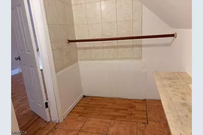 42 Van Winkle Ave, Garfield, NJ 07026 - Photo 23