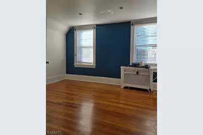 704 3rd St #2, Lyndhurst Township, NJ 07071 - Photo 11