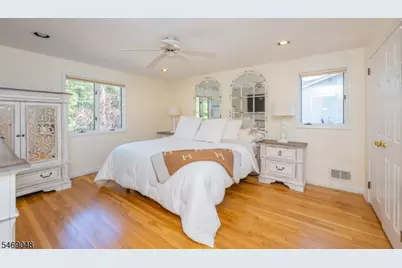 47 Harrison Rd, Wayne Twp., NJ 07470 - Photo 17