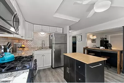 470 Valley Rd #9A, Montclair Twp., NJ 07043 - Photo 11
