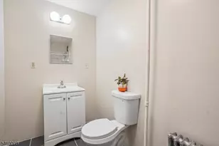 14 Scheerer Ave, Newark, NJ 07112 - Photo 25