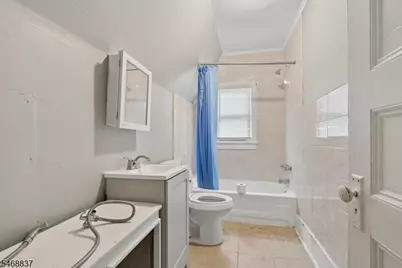16 N 16th St, East Orange, NJ 07017 - Photo 27