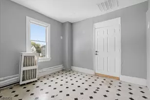 16 N 16th St, East Orange, NJ 07017 - Photo 15