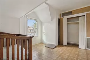16 N 16th St, East Orange, NJ 07017 - Photo 25