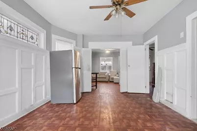 16 N 16th St, East Orange, NJ 07017 - Photo 11