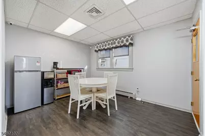 504 Lafayette Ave, Hawthorne, NJ 07506 - Photo 7