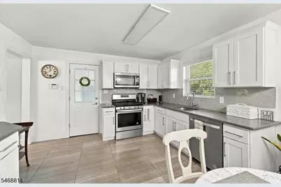 337 Mountain Ave, North Plainfield, NJ 07062 - Photo 9
