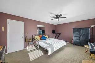 107 Hansbury Ave, Newark, NJ 07112 - Photo 15