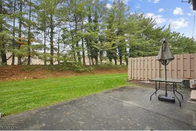 31 Castle Ridge Dr, East Hanover Township, NJ 07936 - Photo 27