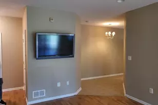 202 Edmonton Ct, Livingston, NJ 07039 - Photo 7