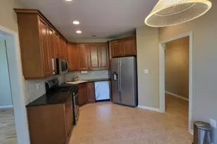 202 Edmonton Ct, Livingston, NJ 07039 - Photo 5