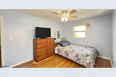 1257 Shaffer Ave, Roselle, NJ 07203 - Photo 17