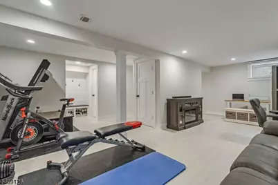 139 Winding Way, Cedar Grove, NJ 07009 - Photo 29