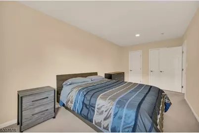 15 Forest St #8, Montclair, NJ 07042 - Photo 31