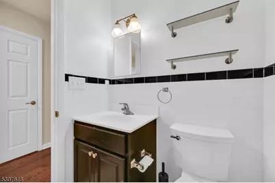 15 Forest St #8, Montclair, NJ 07042 - Photo 21